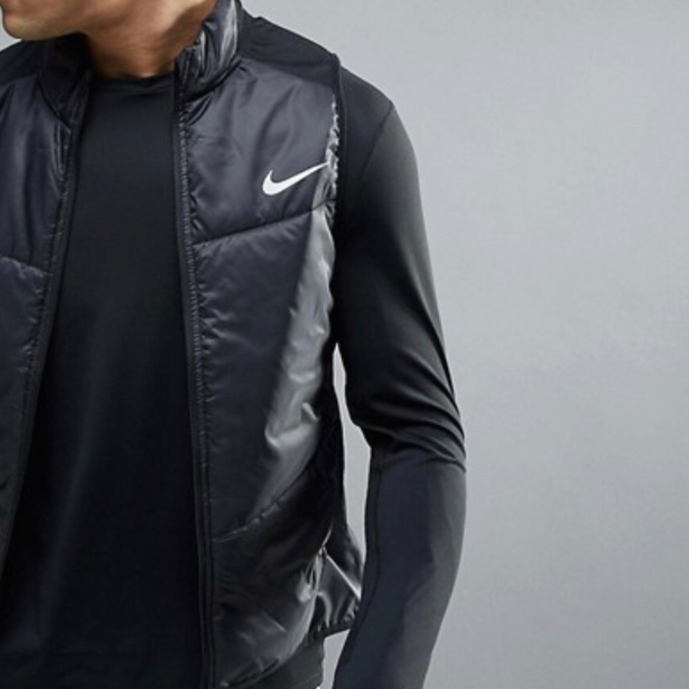 Men’s Nike Black Polyfill Lightweight Aero Vest